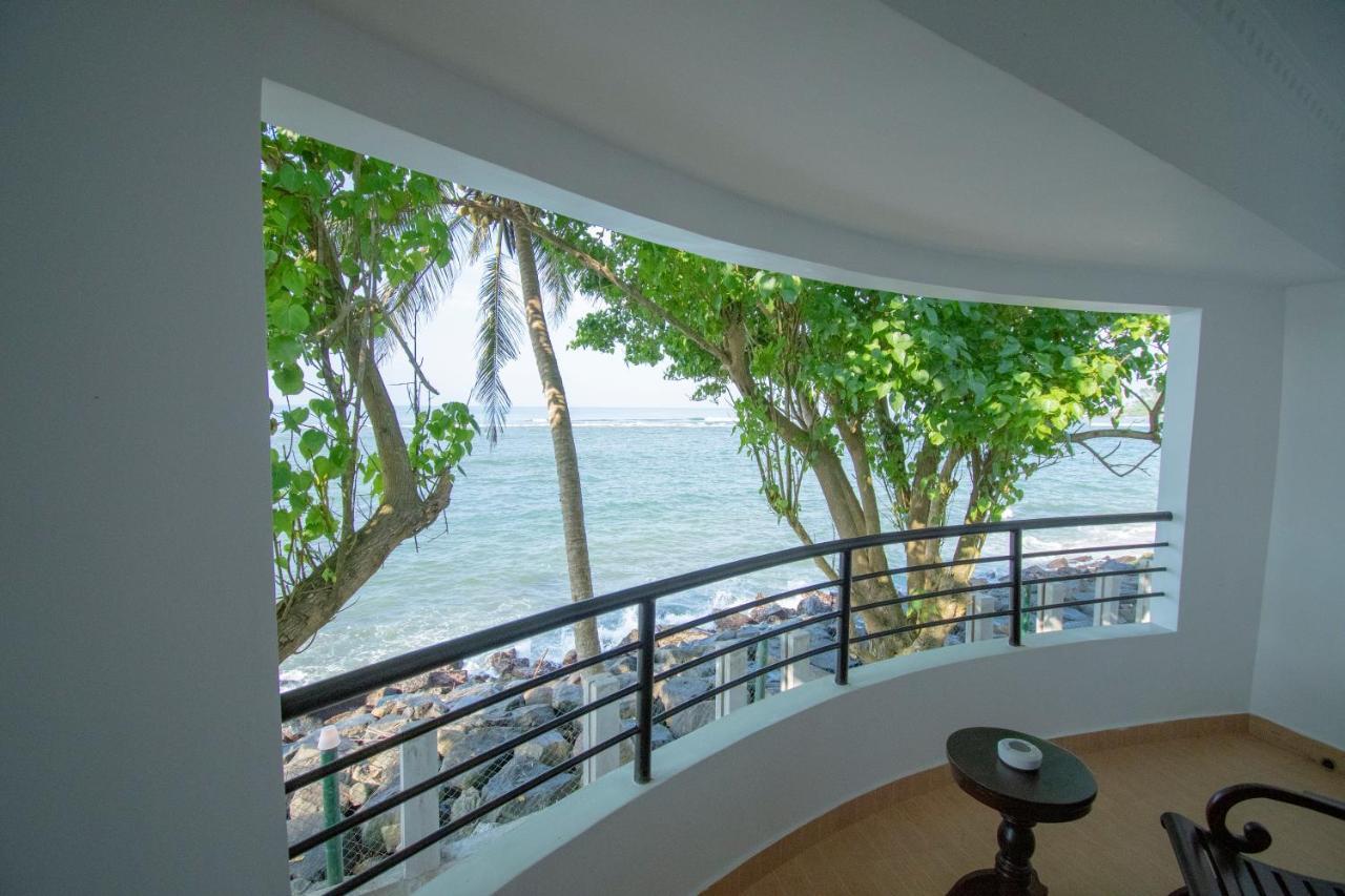 Manara Beach Resort Beruwala Esterno foto