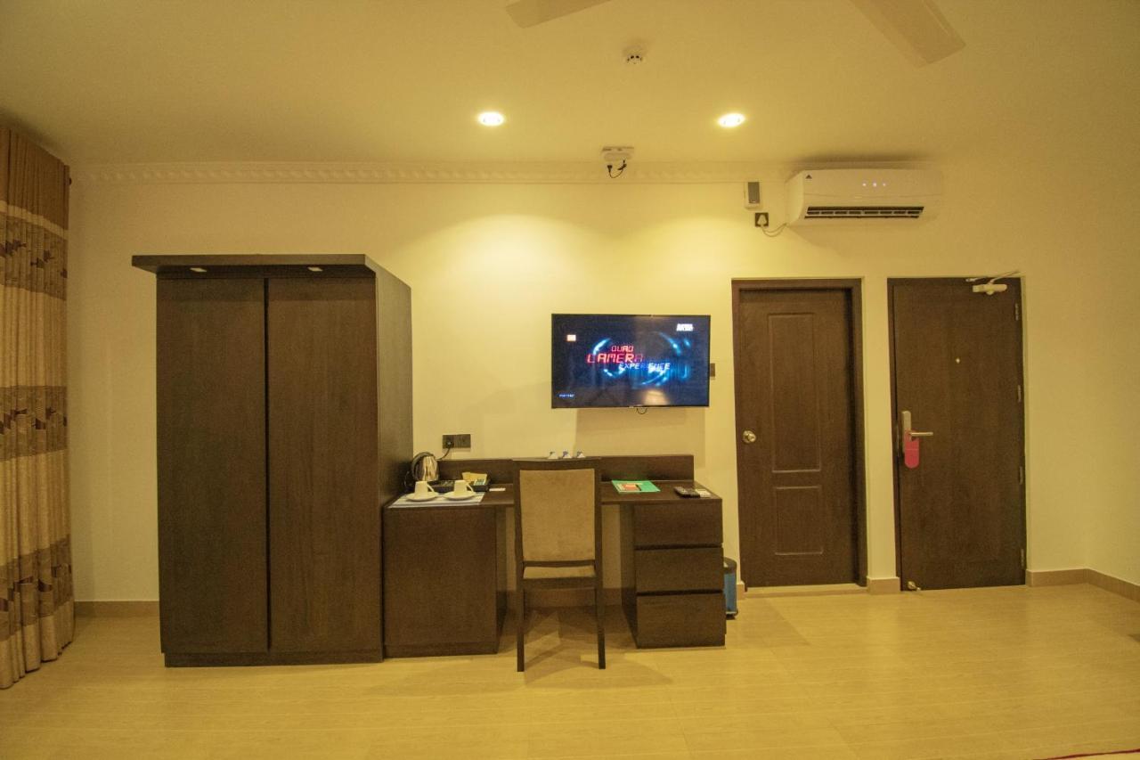 Manara Beach Resort Beruwala Esterno foto
