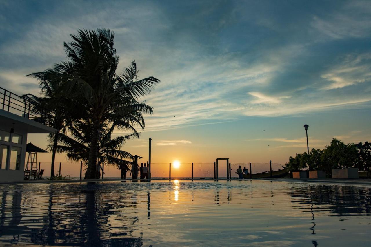 Manara Beach Resort Beruwala Esterno foto