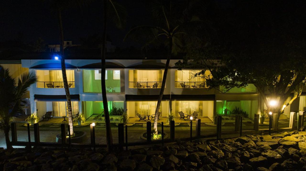 Manara Beach Resort Beruwala Esterno foto
